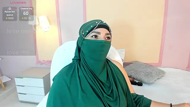  naylaa  online show from June 2026 03:55:01 AM
