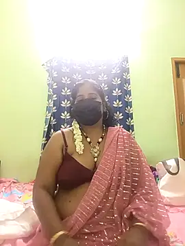 Snapshot of tamil-aunt chatting on October 2025 04:50:01 PM tamil-aunt online show from October 2025 04:50:01 PM