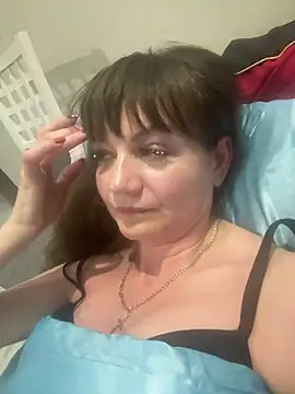 Butterfly8385 online show from June 2026 08:30:02 PM