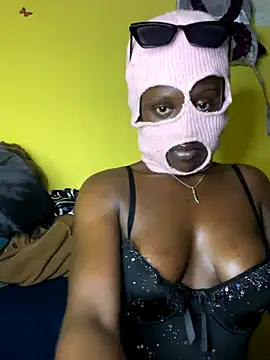 Snapshot of Sweetverah444 chatting on November 2025 02:57:02 AM Sweetverah444 online show from November 2025 02:57:02 AM