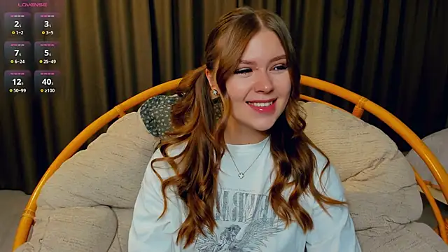 Snapshot of MardellAyling chatting on November 2025 04:40:02 AM MardellAyling online show from November 2025 04:40:02 AM