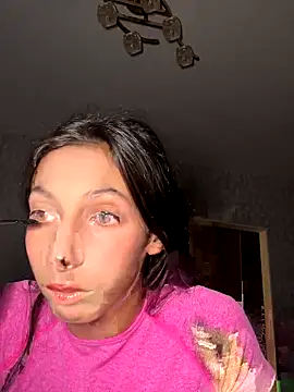 Snapshot of _Cleopatraaa_ chatting on October 2025 04:50:01 PM Cleopatraaa online show from October 2025 04:50:01 PM