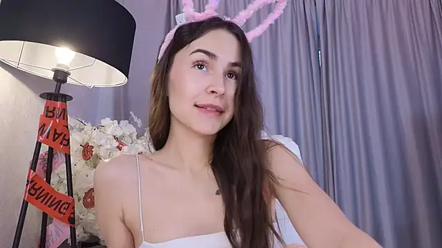 Snapshot of LionKierra chatting on November 2025 04:14:01 AM LionKierra online show from November 2025 04:14:01 AM