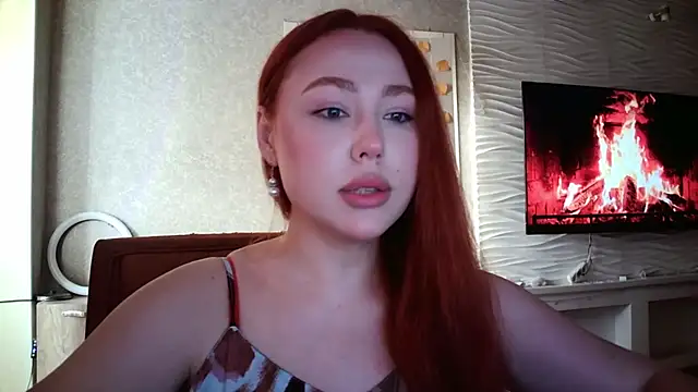 Snapshot of LolaMint_ chatting on November 2025 10:32:02 AM LolaMint online show from November 2025 10:32:02 AM