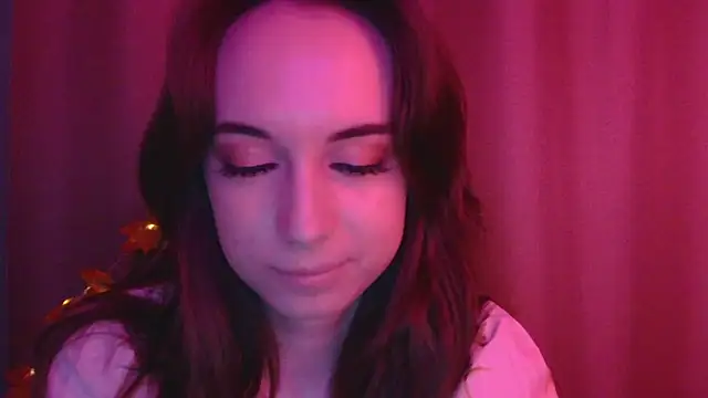 VeraLush online show from November 2025 01:33:01 PM