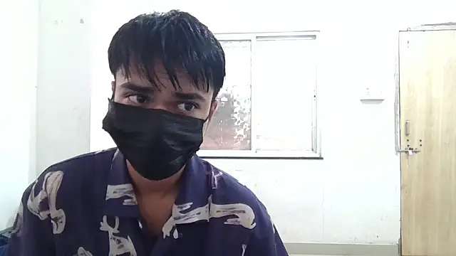 Snapshot of lil-twink19 chatting on November 2025 04:45:02 AM lil-twink19 online show from November 2025 04:45:02 AM