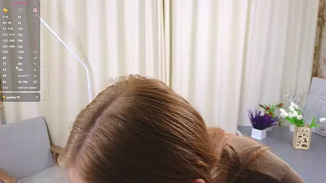 Snapshot of VernellArey chatting on October 2025 04:35:02 PM VernellArey online show from October 2025 04:35:02 PM