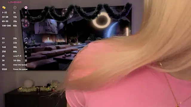 KaryTasch online show from December 2025 09:35:01 PM