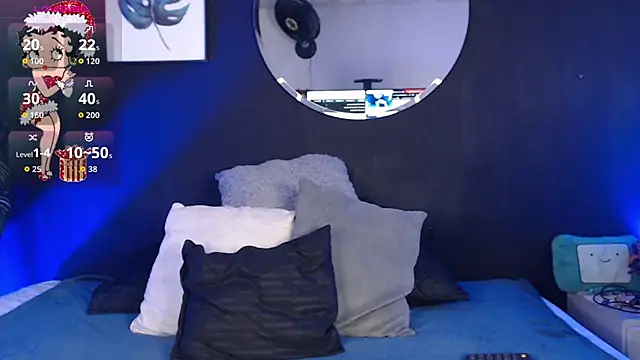 Snapshot of TamaraaRoss_ chatting on December 2025 06:26:01 PM TamaraaRoss online show from December 2025 06:26:01 PM