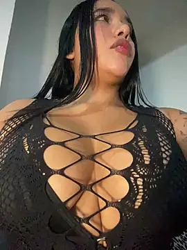mis-violetha online show from May 2026 03:00:02 AM