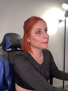 Snapshot of Adeline_1 chatting on October 2025 08:59:02 PM Adeline 1 online show from October 2025 08:59:02 PM