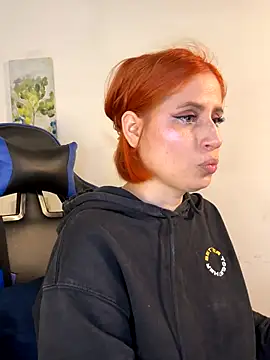 Snapshot of Adeline_1 chatting on October 2025 09:41:01 PM Adeline 1 online show from October 2025 09:41:01 PM