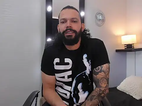 Snapshot of AlukardBig chatting on November 2025 02:16:02 PM AlukardBig online show from November 2025 02:16:02 PM