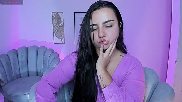 Snapshot of Gabriella_evans_ chatting on November 2025 11:23:02 AM Gabriella evans online show from November 2025 11:23:02 AM