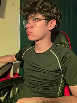 Im Camii online show from December 2025 08:38:02 PM