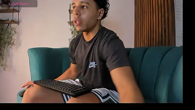 Adrian Volt online show from January 2026 02:58:01 AM