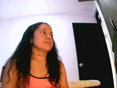 Snapshot of chiarafus0 chatting on November 2025 07:05:01 PM chiarafus0 online show from November 2025 07:05:01 PM