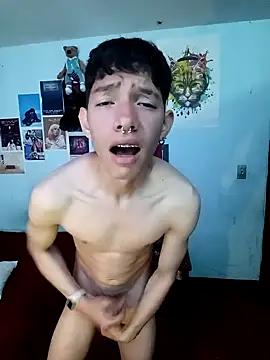 Snapshot of heyy_noah11 chatting on October 2025 08:37:01 AM heyy noah11 online show from October 2025 08:37:01 AM