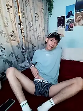 Snapshot of heyy_noah11 chatting on October 2025 01:42:02 AM heyy noah11 online show from October 2025 01:42:02 AM