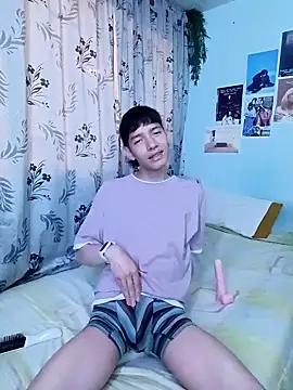 Snapshot of heyy_noah11 chatting on October 2025 03:07:02 AM heyy noah11 online show from October 2025 03:07:02 AM