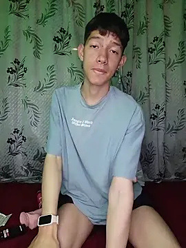 Snapshot of heyy_noah11 chatting on November 2025 01:04:02 AM heyy noah11 online show from November 2025 01:04:02 AM