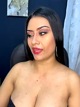 Snapshot of _Isabella_1 chatting on October 2025 02:37:02 AM Isabella 1 online show from October 2025 02:37:02 AM