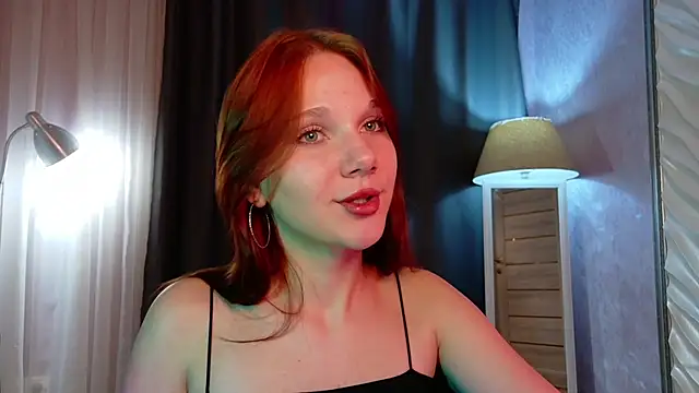 Snapshot of MargoViento chatting on November 2025 09:31:02 PM MargoViento online show from November 2025 09:31:02 PM