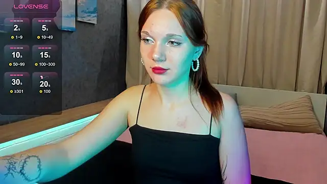 Snapshot of MargoViento chatting on November 2025 08:53:01 PM MargoViento online show from November 2025 08:53:01 PM