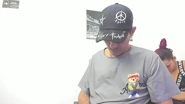 Snapshot of Sofi_And_Santy chatting on January 2026 12:49:02 AM Sofi And Santy online show from January 2026 12:49:02 AM