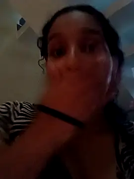 Snapshot of Belindamuller chatting on December 2025 06:02:01 PM Belindamuller online show from December 2025 06:02:01 PM