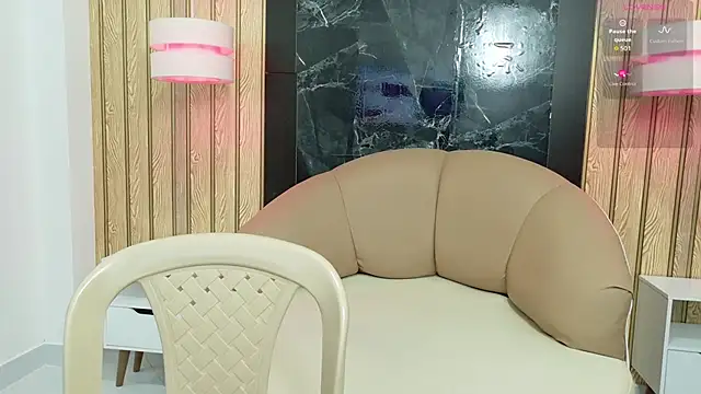 Snapshot of Belindamuller chatting on December 2025 05:27:02 AM Belindamuller online show from December 2025 05:27:02 AM