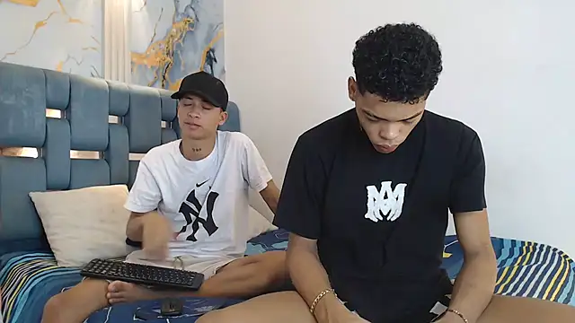 EMPIRE BOYS1 online show from February 2026 07:43:01 PM