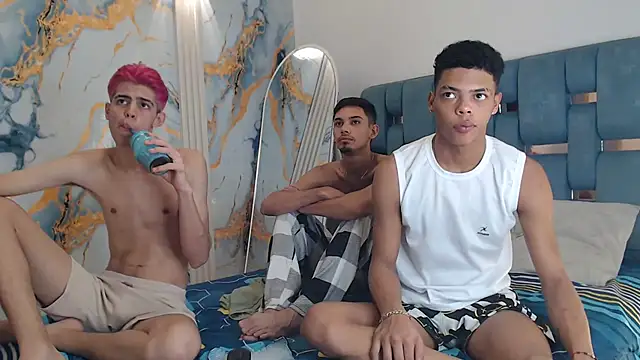 EMPIRE BOYS1 online show from May 2026 07:30:02 PM