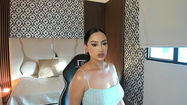 BEELLA TAY1 online show from May 2026 11:37:02 AM