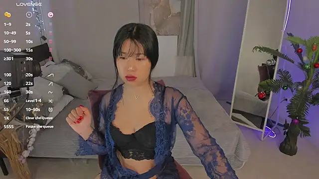 Snapshot of Erika_Kim chatting on January 2026 06:51:02 AM Erika Kim online show from January 2026 06:51:02 AM