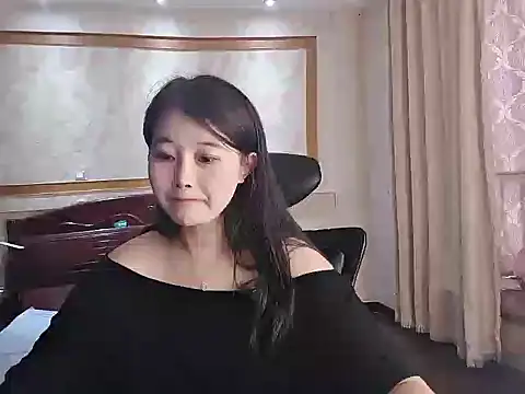 Snapshot of qingling- chatting on October 2025 04:46:01 AM qingling- online show from October 2025 04:46:01 AM