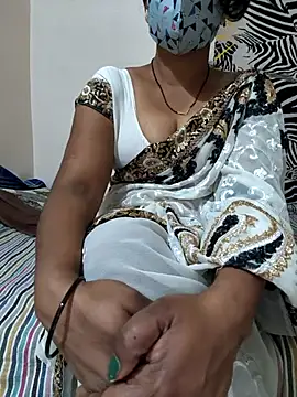 Snapshot of Best_Kannada_Couple chatting on November 2025 05:25:02 PM Best Kannada Couple online show from November 2025 05:25:02 PM