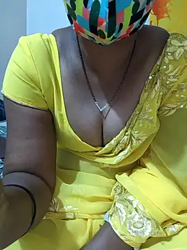 Snapshot of Best_Kannada_Couple chatting on November 2025 05:02:01 PM Best Kannada Couple online show from November 2025 05:02:01 PM