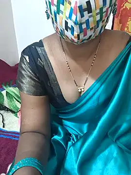 Snapshot of Best_Kannada_Couple chatting on April 2026 05:41:01 AM Best Kannada Couple online show from April 2026 05:41:01 AM