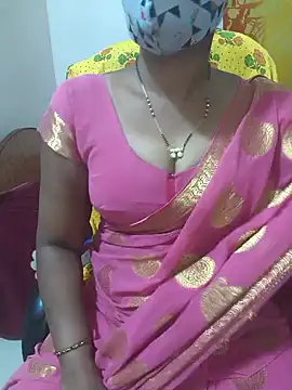 Snapshot of Best_Kannada_Couple chatting on April 2026 04:55:02 PM Best Kannada Couple online show from April 2026 04:55:02 PM