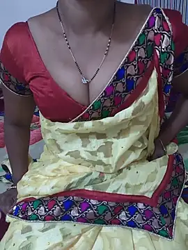 Snapshot of Best_Kannada_Couple chatting on May 2026 05:49:01 AM Best Kannada Couple online show from May 2026 05:49:01 AM