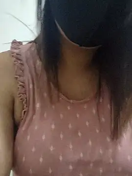 Snapshot of Tanha18 chatting on October 2025 09:23:01 AM Tanha18 online show from October 2025 09:23:01 AM