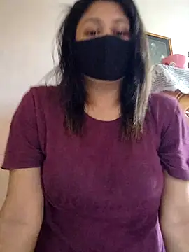 Snapshot of Tanha18 chatting on October 2025 07:31:02 AM Tanha18 online show from October 2025 07:31:02 AM