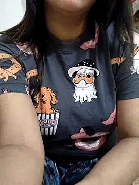 Snapshot of Tanha18 chatting on November 2025 07:05:02 PM Tanha18 online show from November 2025 07:05:02 PM