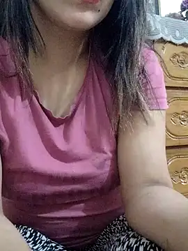 Snapshot of Tanha18 chatting on November 2025 10:12:02 AM Tanha18 online show from November 2025 10:12:02 AM