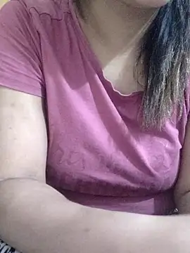 Snapshot of Tanha18 chatting on November 2025 11:03:01 AM Tanha18 online show from November 2025 11:03:01 AM