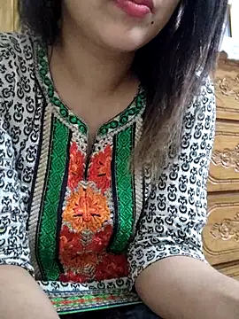 Snapshot of Tanha18 chatting on November 2025 05:42:02 AM Tanha18 online show from November 2025 05:42:02 AM