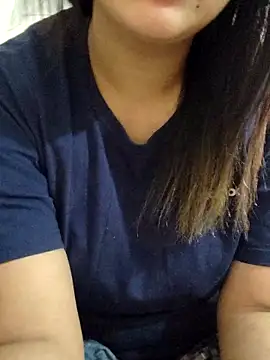 Snapshot of Tanha18 chatting on November 2025 07:23:02 AM Tanha18 online show from November 2025 07:23:02 AM