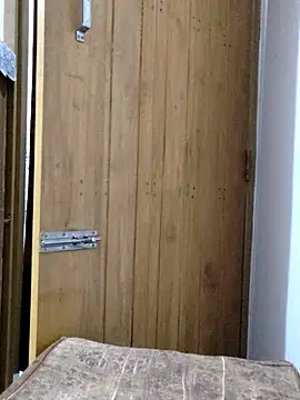 Snapshot of Tanha18 chatting on December 2025 12:42:02 PM Tanha18 online show from December 2025 12:42:02 PM