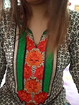 Tanha18 online show from June 2026 05:39:01 AM
